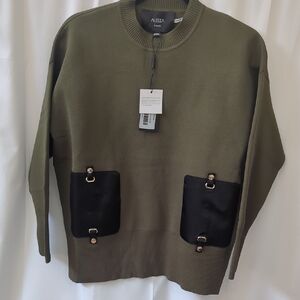 ALEEZA Paris Dark Green Sweater with Black Pockets And Gold Accents Size Medium